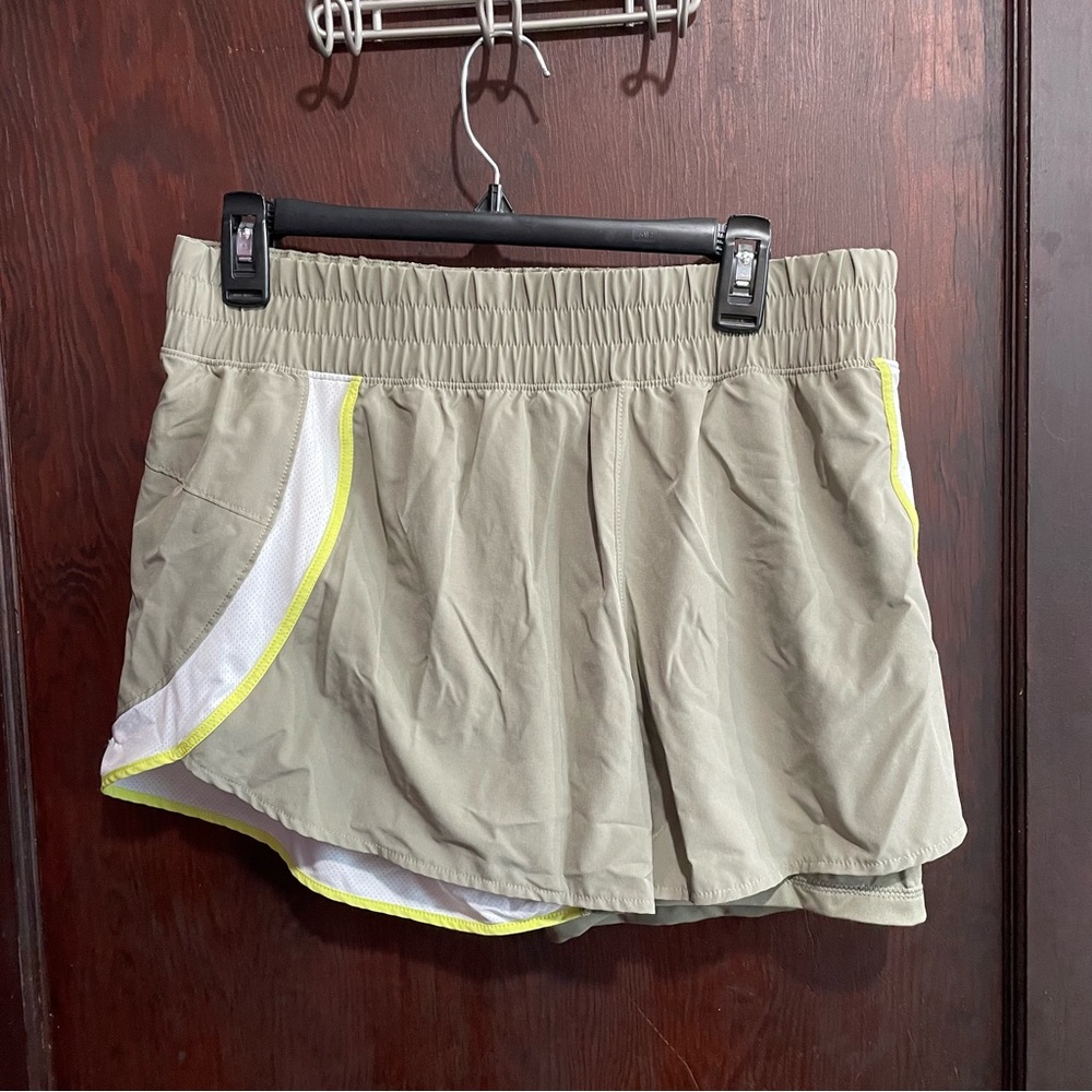 Layer 8 Athletic Shorts Size Large Sage Green Double Lined
